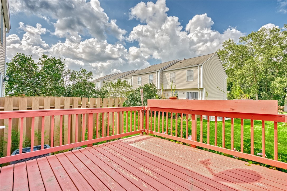 Photo 31 of 33 of 25 Camberley Place townhome