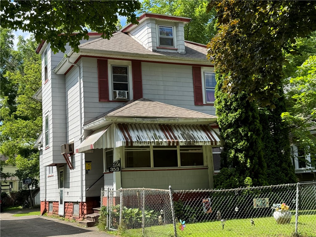 Photo 1 of 19 of 353 Magnolia Street house