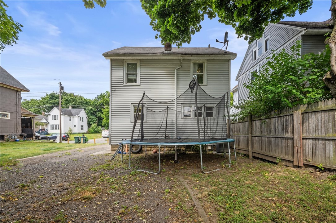 Photo 5 of 29 of 476 Colvin Street house