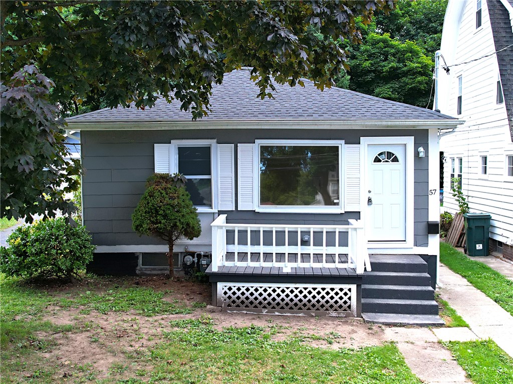 Photo 3 of 24 of 57 Pollard Avenue house