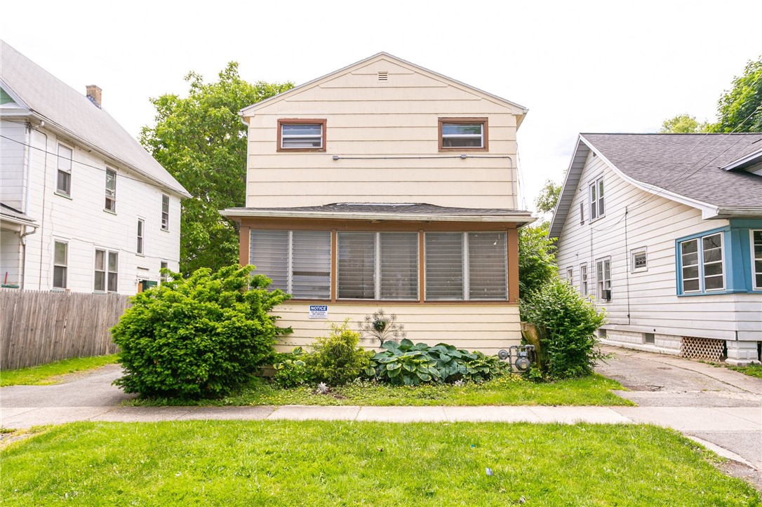 Photo 2 of 16 of 173 Curtis Street house