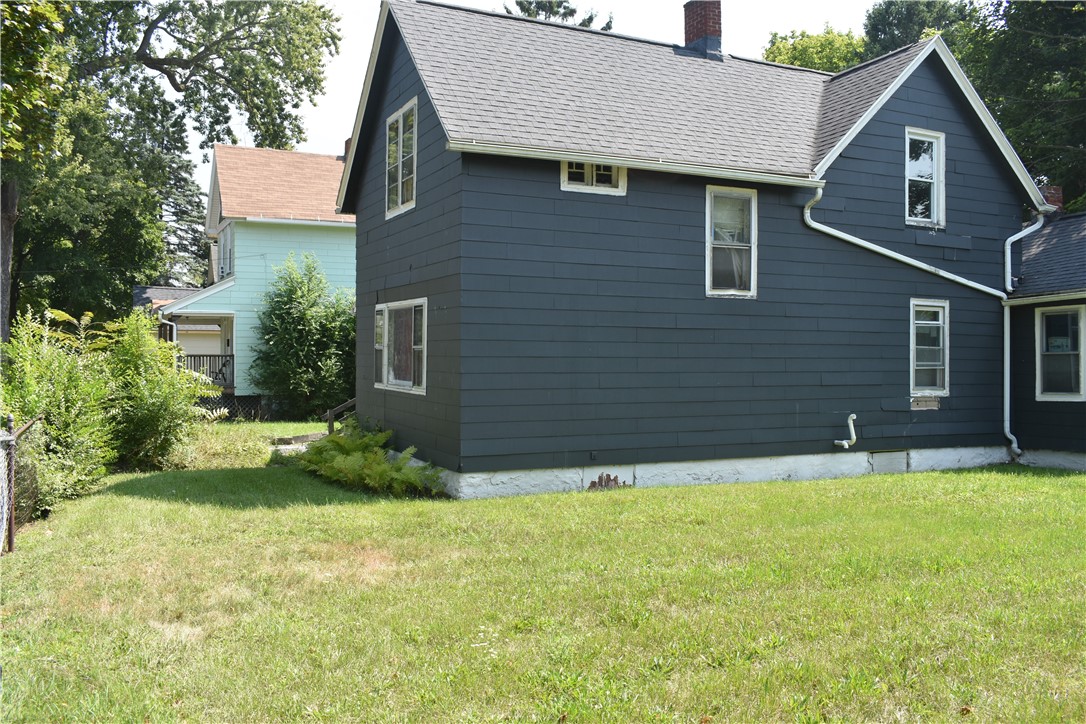 Photo 6 of 10 of 281 Champlain Street house