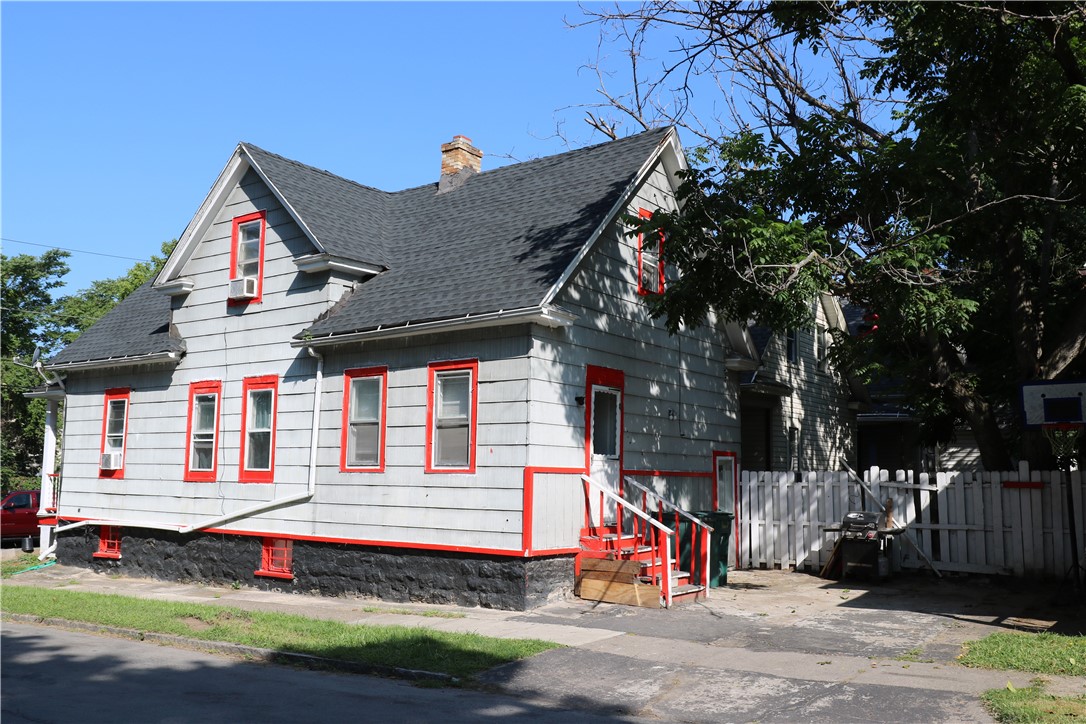 Photo 3 of 3 of 76 Roth Street house