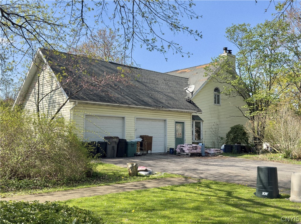 Photo 2 of 2 of 201 Maple Street house