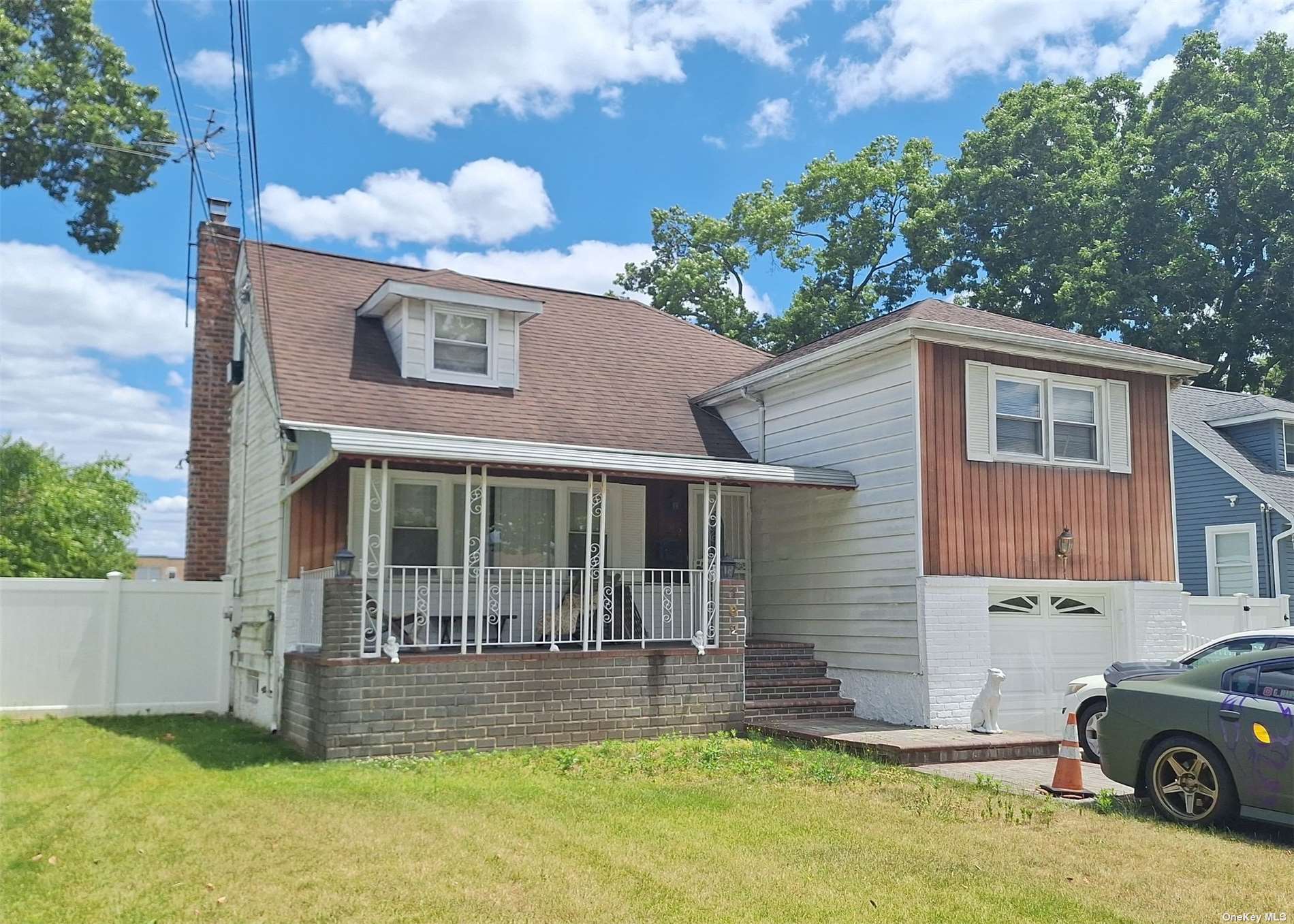 Photo 1 of 3 of 102 Hausch Boulevard house