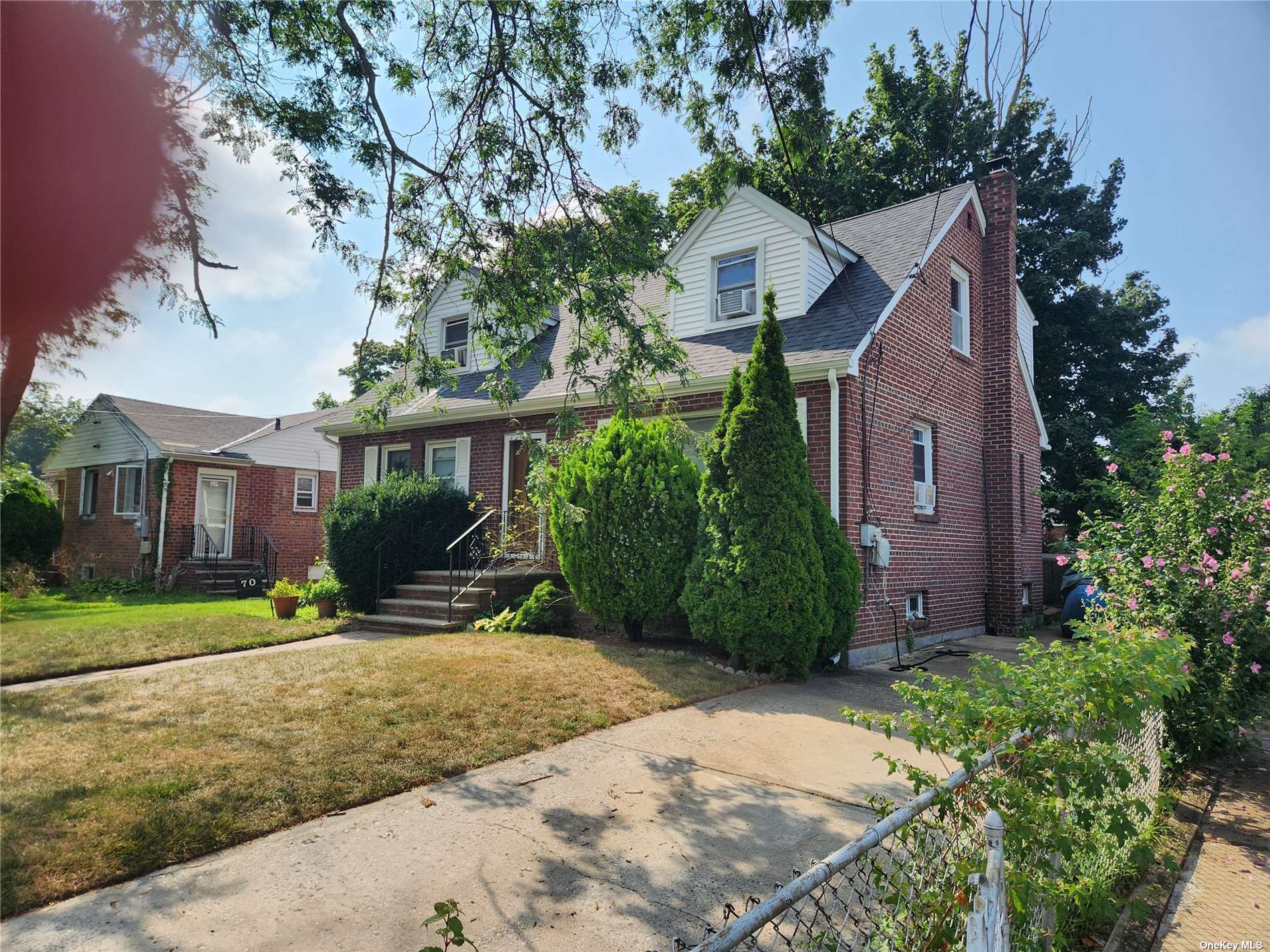 Photo 3 of 8 of 70 Jefferson Avenue house