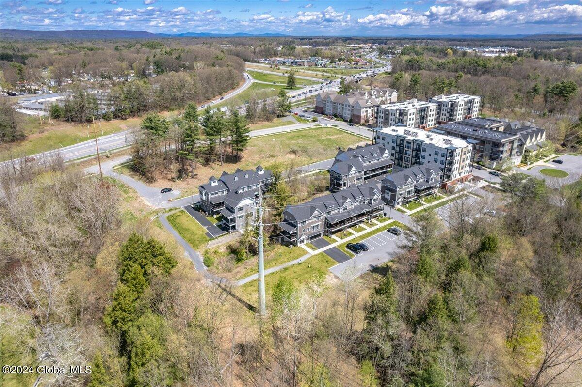 Photo 8 of 36 of 3 Gibson Court townhome