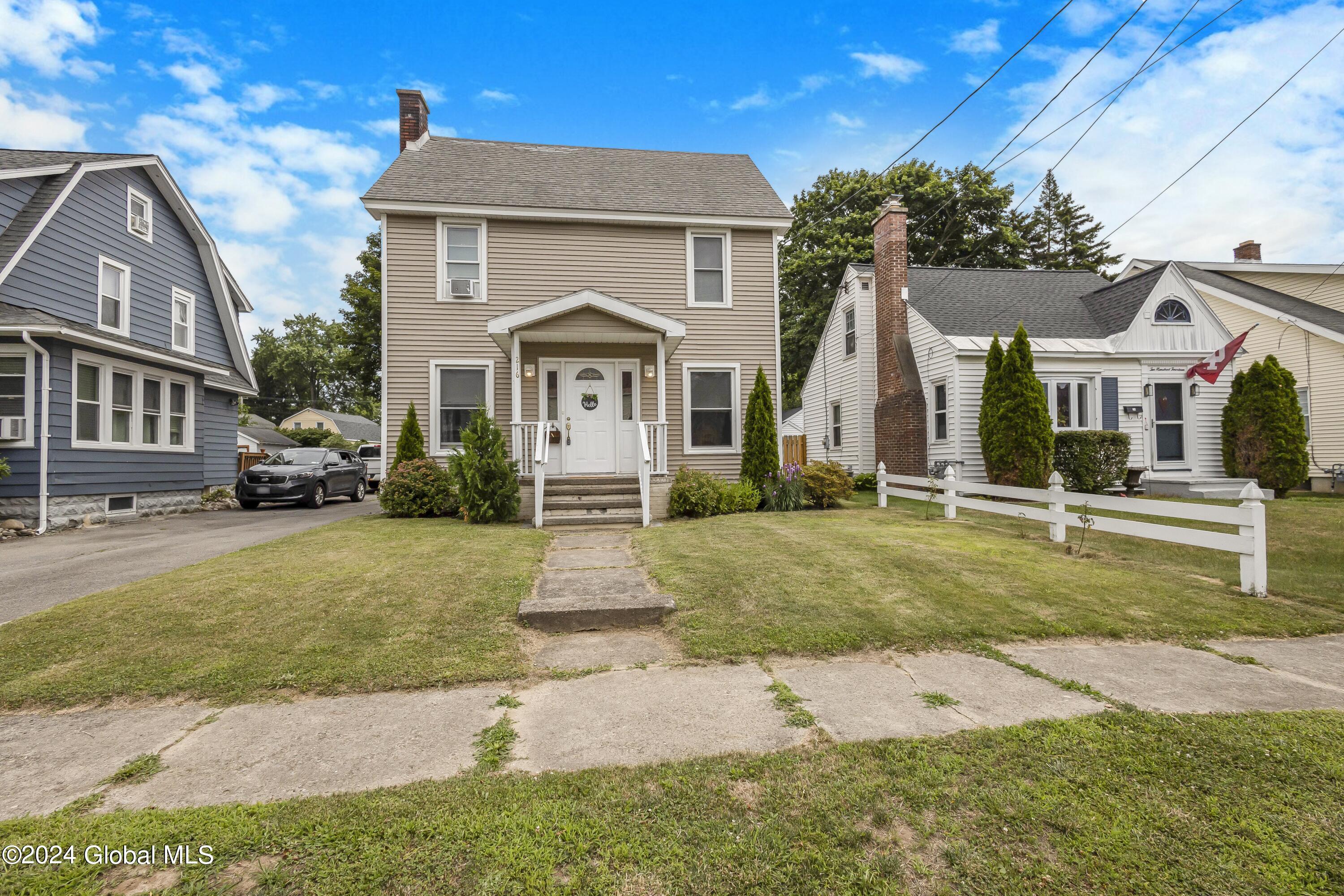 Photo 1 of 11 of 216 Alexander Avenue house