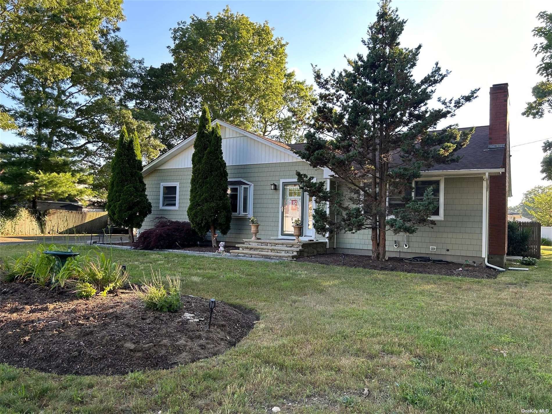 Photo 2 of 3 of 60 Alder Lane house