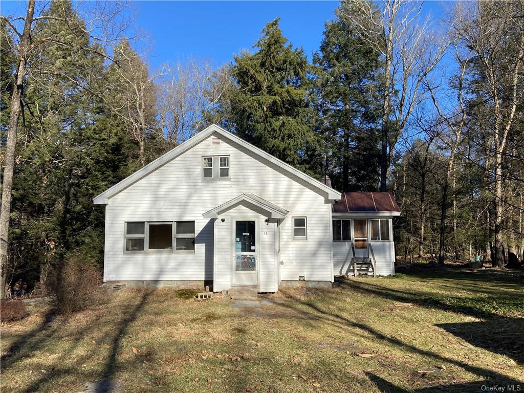 Photo 6 of 31 of 30 N Mohican Trail house