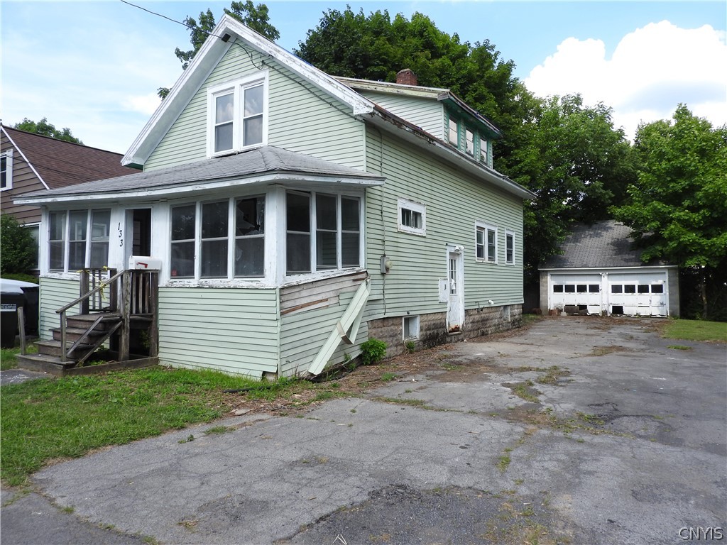 Photo 1 of 7 of 133 Ruth Avenue house