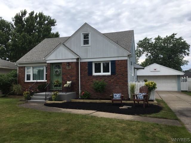 Photo 1 of 4 of 266 Moore Avenue house