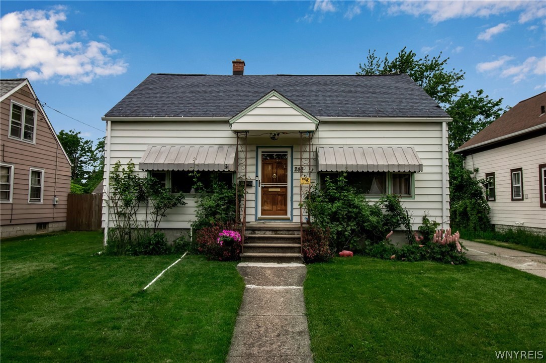 Photo 1 of 34 of 242 Parkhurst Boulevard house