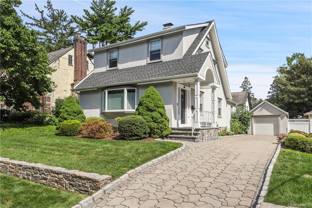 Photo 1 of 15 of 119 Crestwood Avenue house