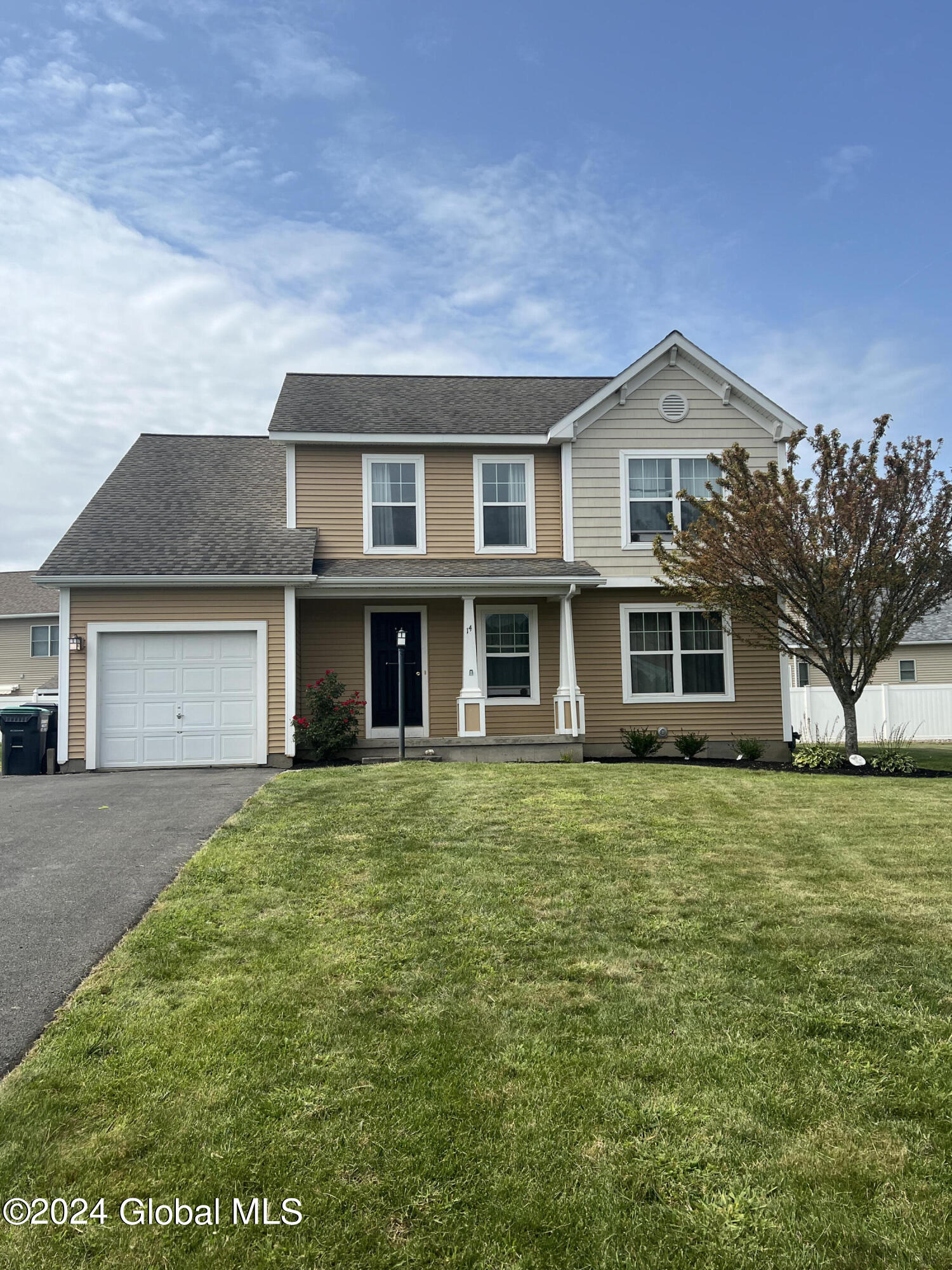 Photo 1 of 12 of 14 Gadwall Drive house