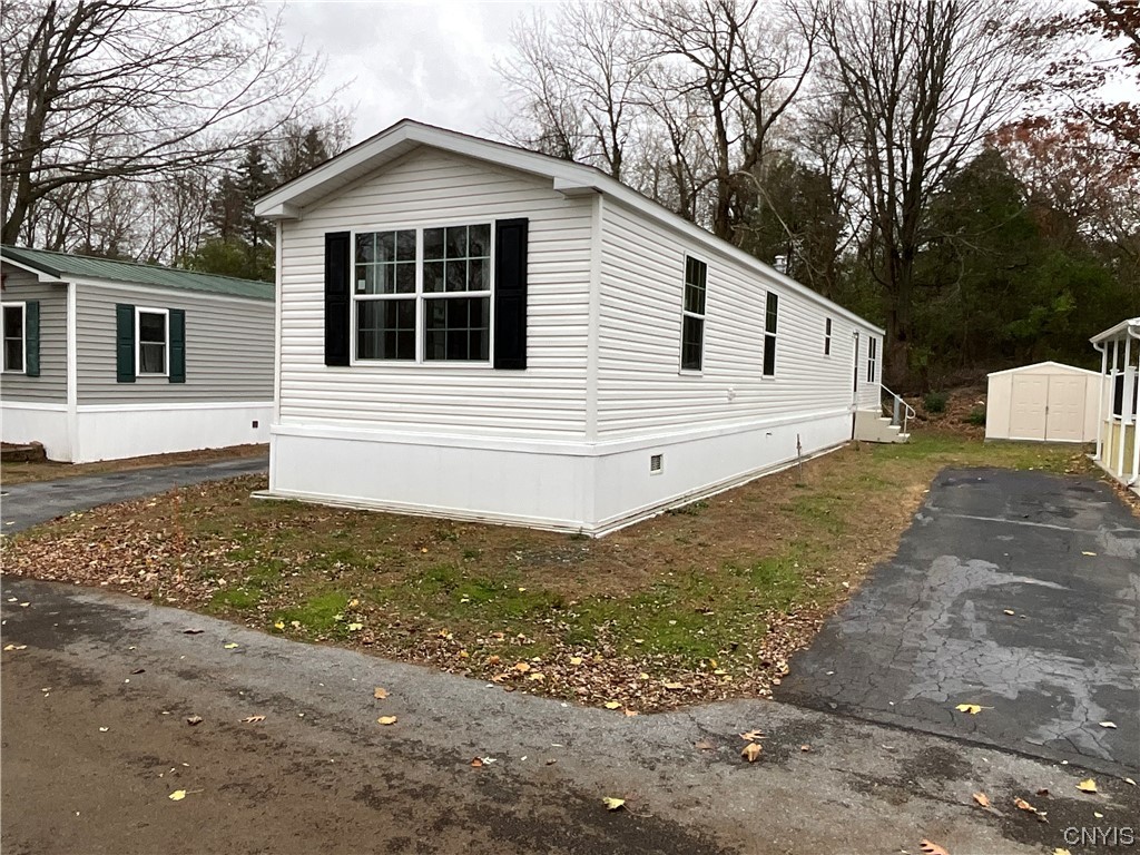 Photo 3 of 24 of 933 LeRay Street 80 mobile home