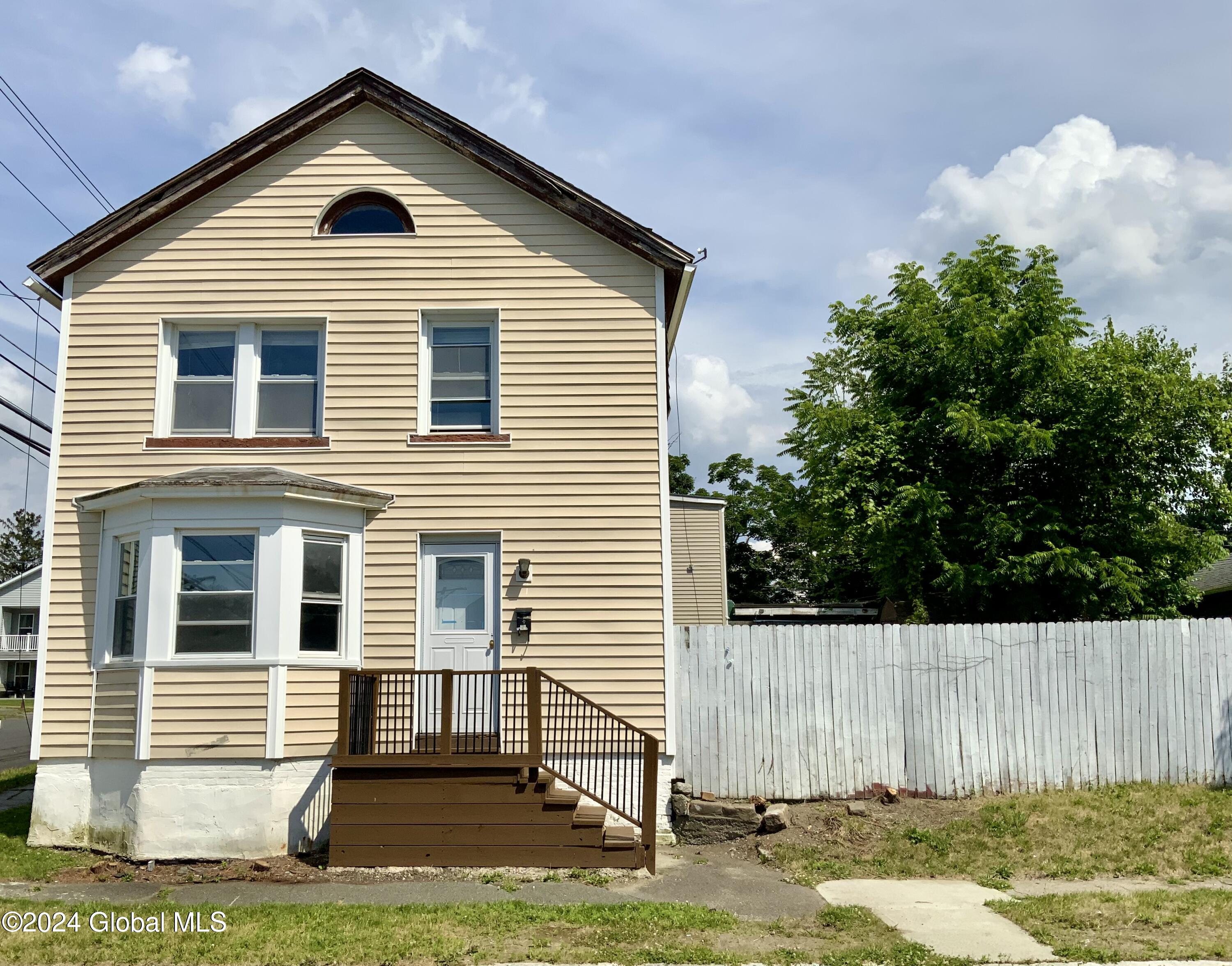 Photo 1 of 28 of 1352 7th Avenue house