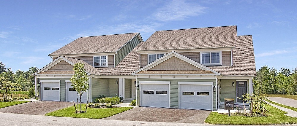 Photo 1 of 22 of 202 Carriage Lane townhome