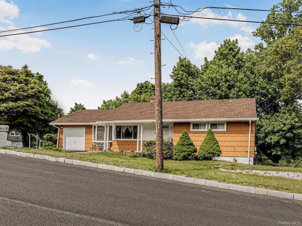 Photo 1 of 36 of 45 Belding Avenue house