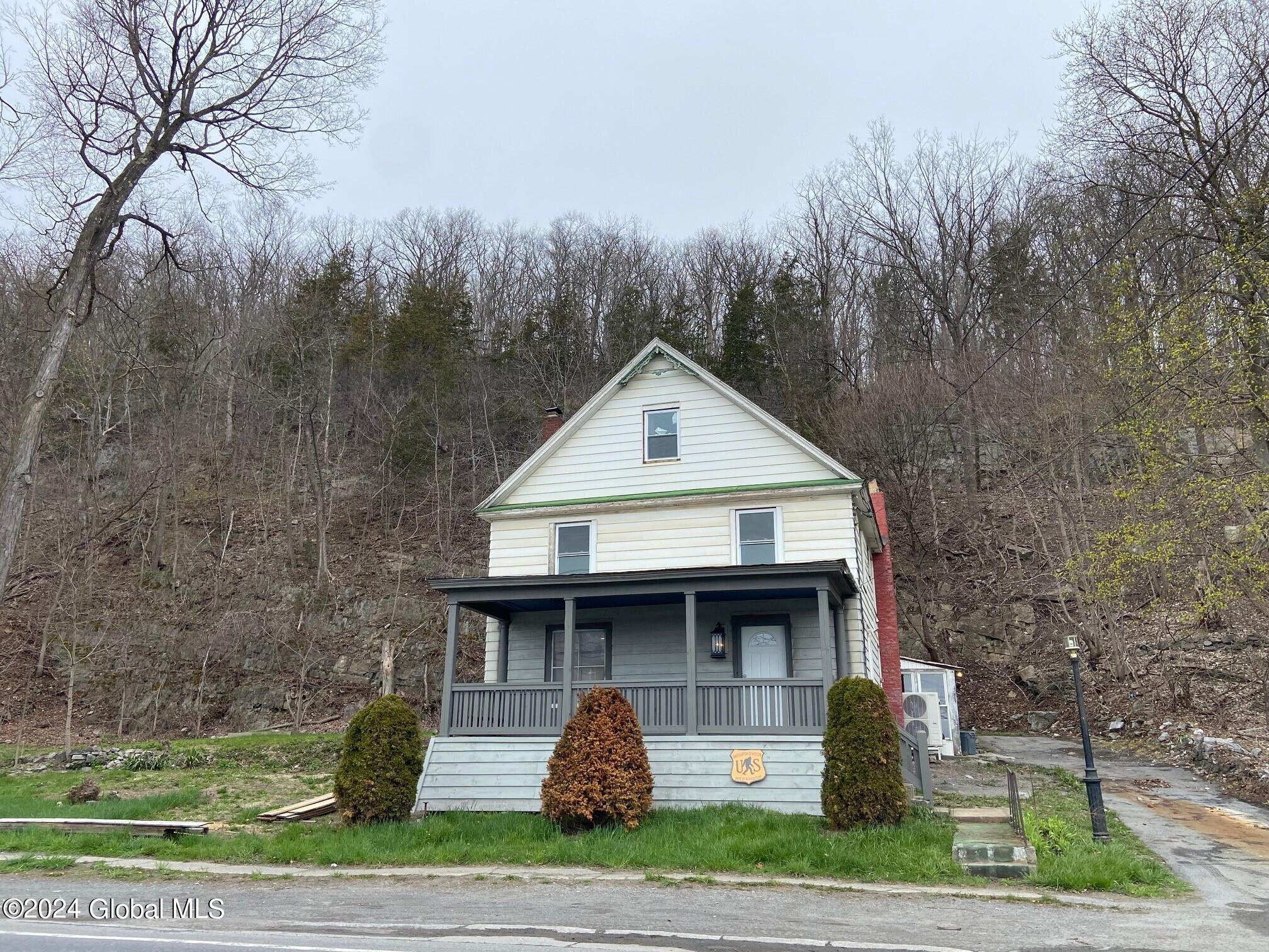 Photo 22 of 22 of 117 Poultney Street house