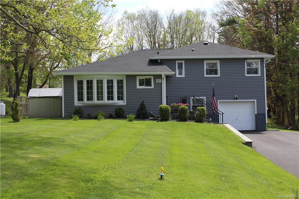 Photo 1 of 11 of 307 Fairview Avenue house