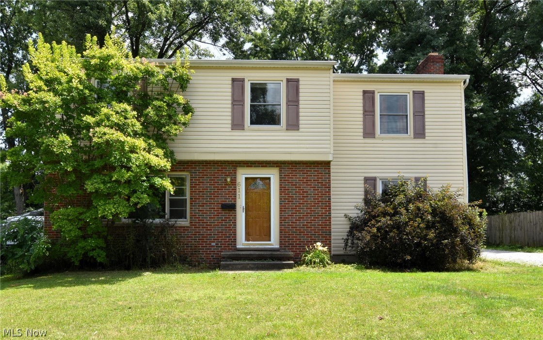 Photo 1 of 44 of 611 Treeside Drive house