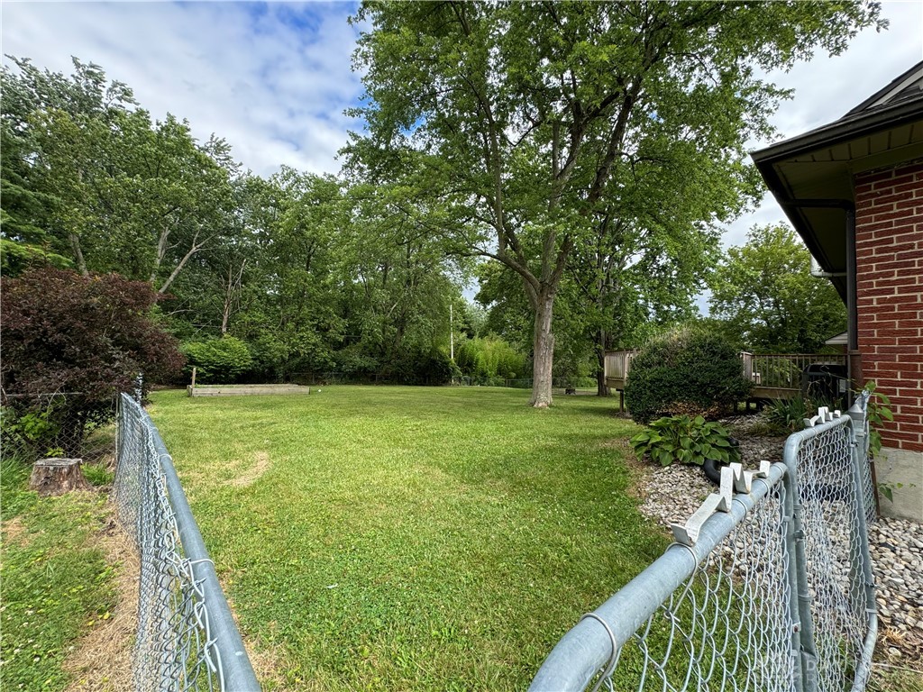 Photo 9 of 64 of 1702 Brook Lynn Drive house