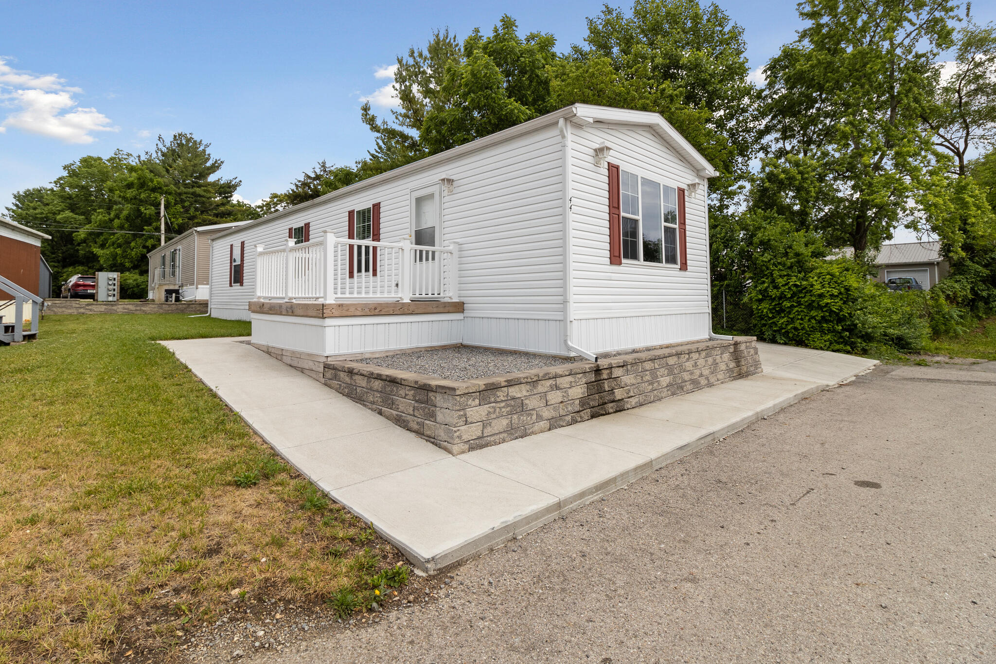 Photo 21 of 24 of 1000 Garfield Street 44 mobile home