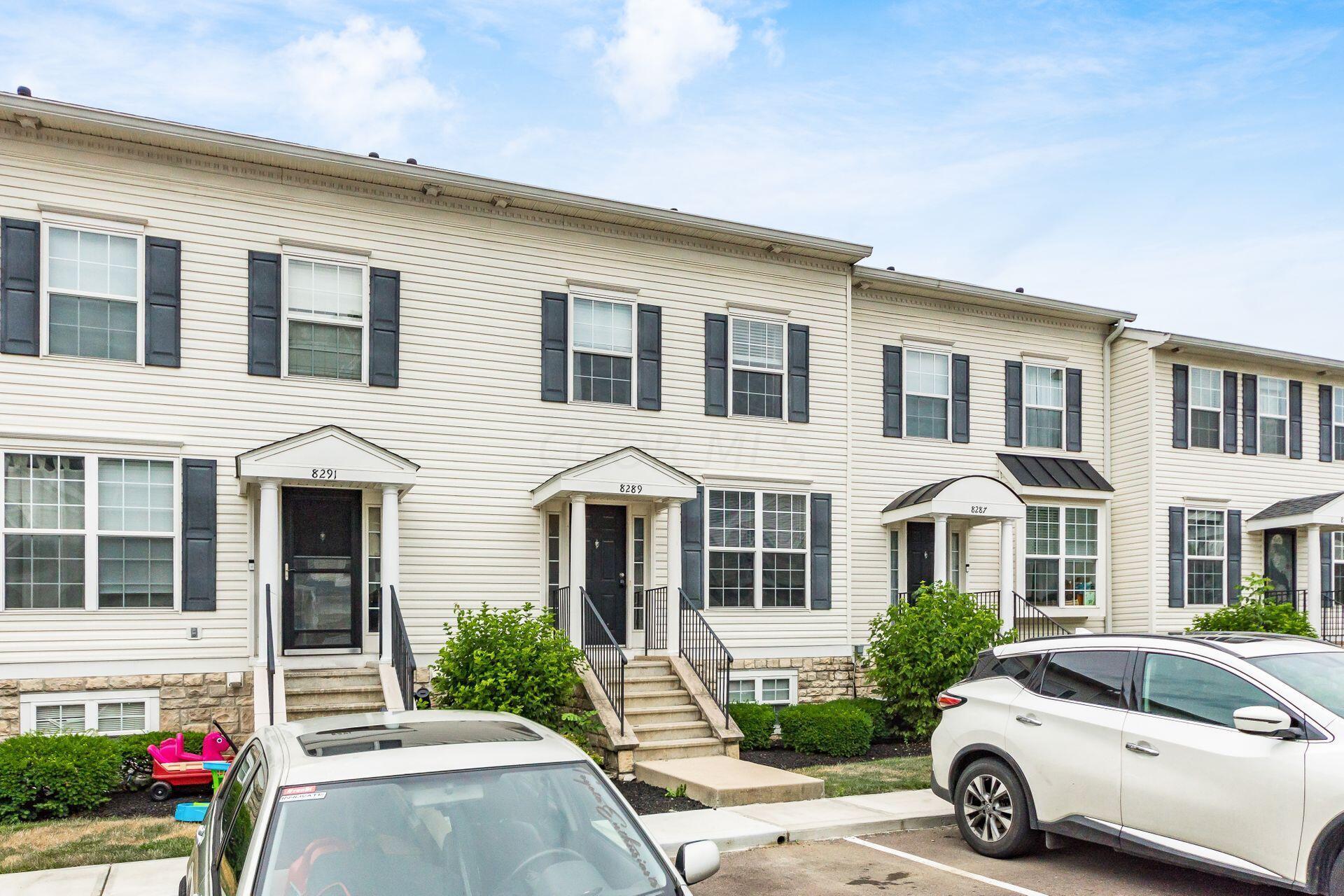 Photo 1 of 33 of 8289 Catalpa Ridge Drive condo