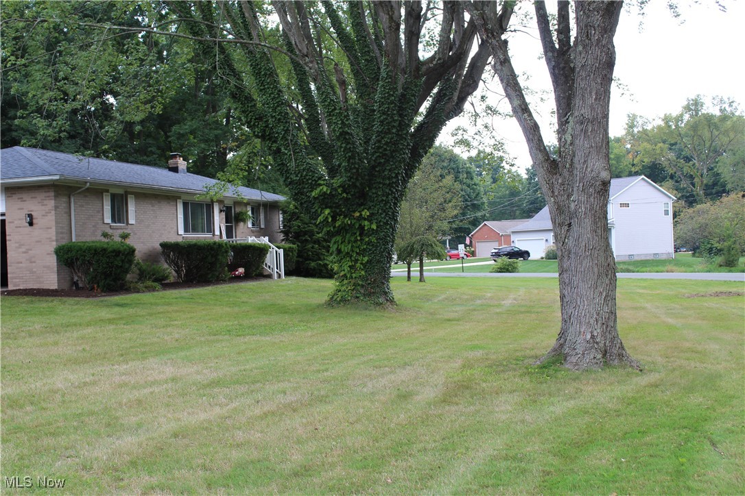 Photo 3 of 39 of 7540 Marelis Avenue NE house