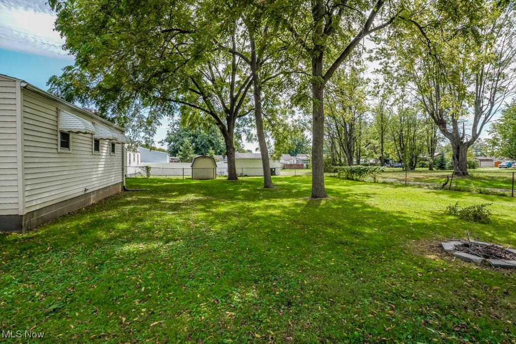 Photo 35 of 41 of 1617 Sandwith Avenue SW house