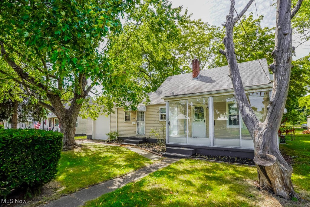 Photo 41 of 41 of 1617 Sandwith Avenue SW house