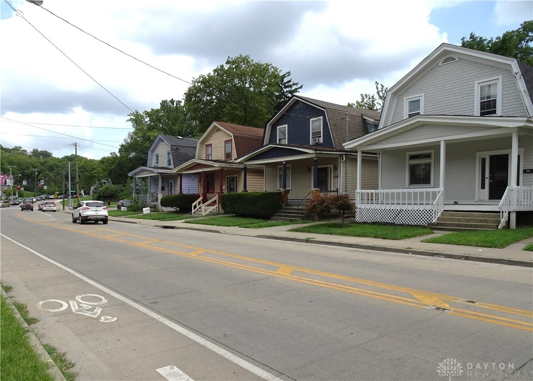 Photo 8 of 9 of 119 Woolper Avenue house