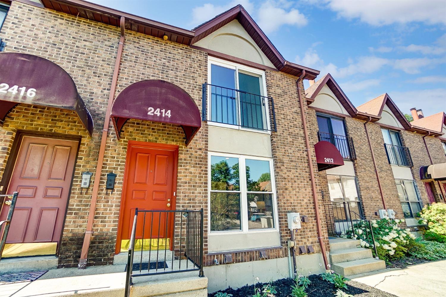 Photo 4 of 29 of 2414 Grandview Avenue townhome