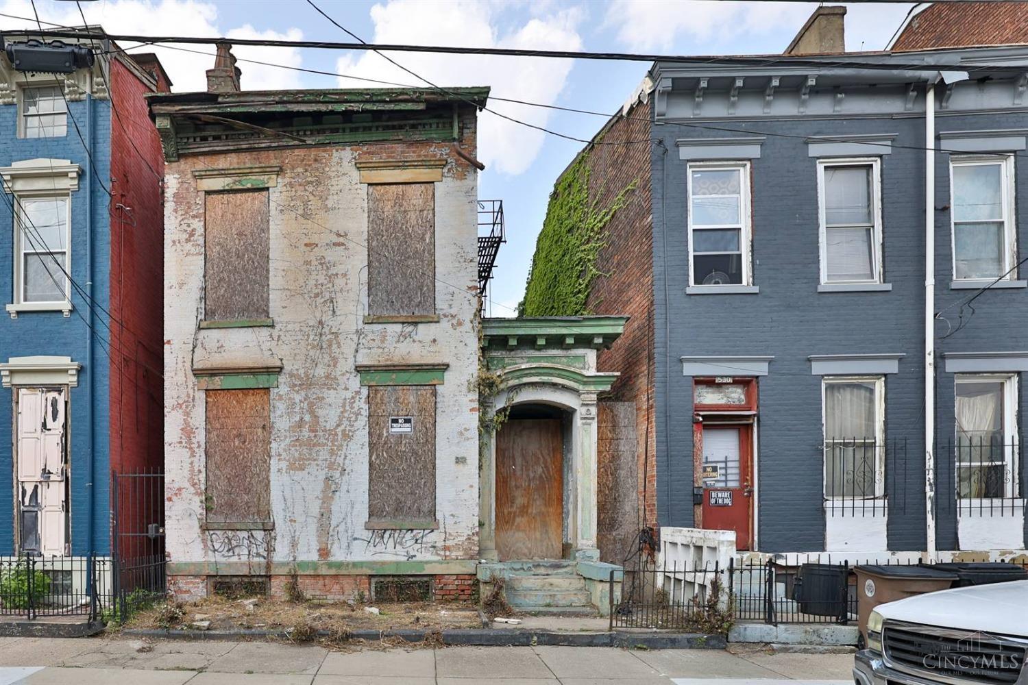 Photo 1 of 3 of 532 York Street house