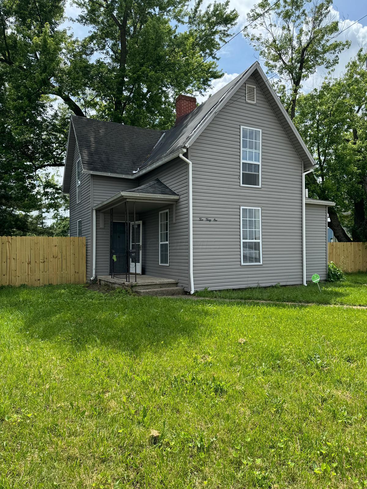 Photo 1 of 23 of 231 E Ohio Street house