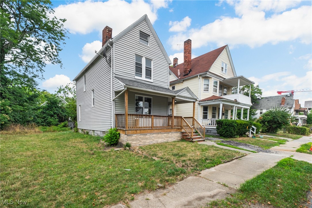 Photo 1 of 29 of 2226 E 101st Street house