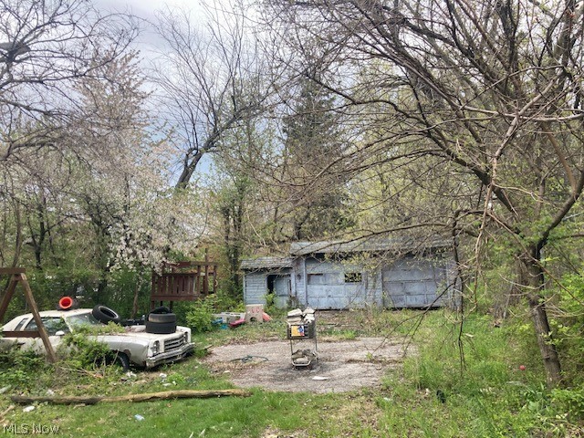 Photo 6 of 17 of 18117 Euclid Avenue house