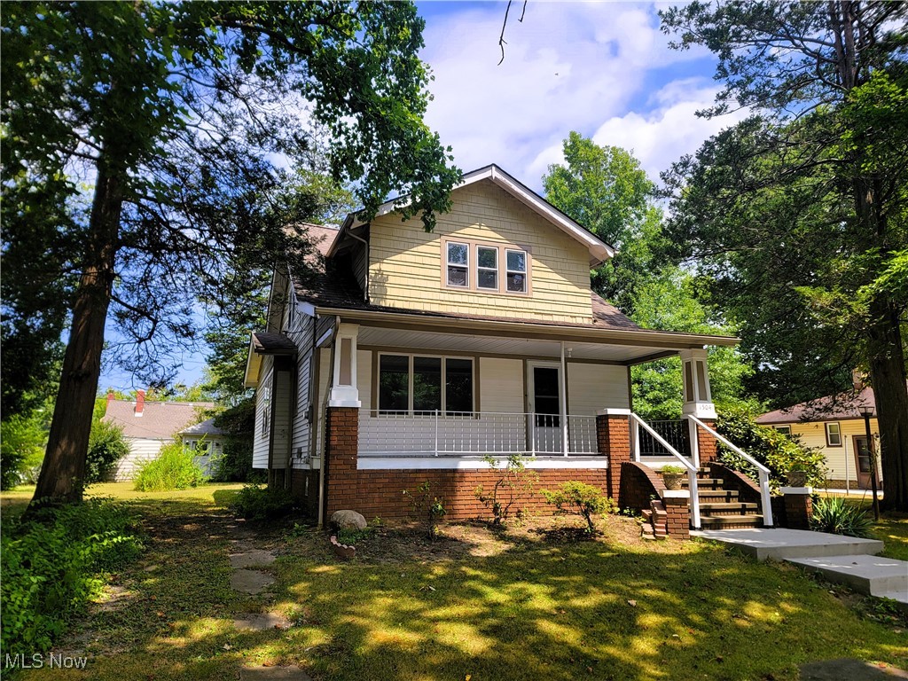 Photo 2 of 16 of 1504 Treadway Avenue house