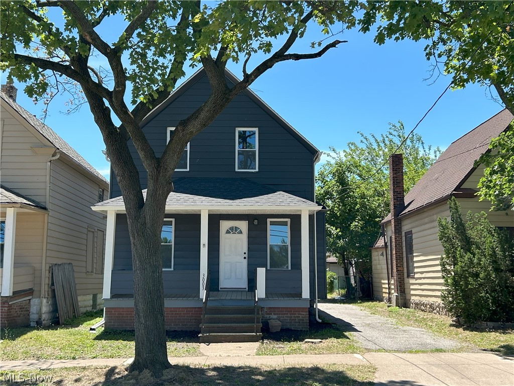 Photo 1 of 44 of 3003 Tate Avenue house