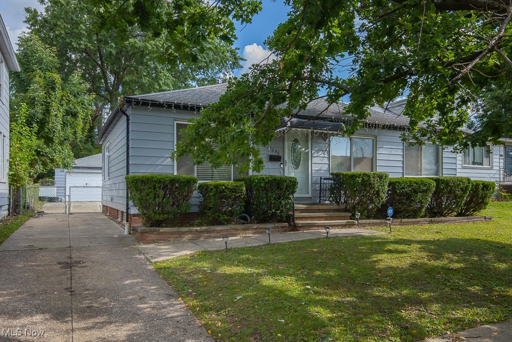 Photo 1 of 26 of 5206 Behrwald Avenue house