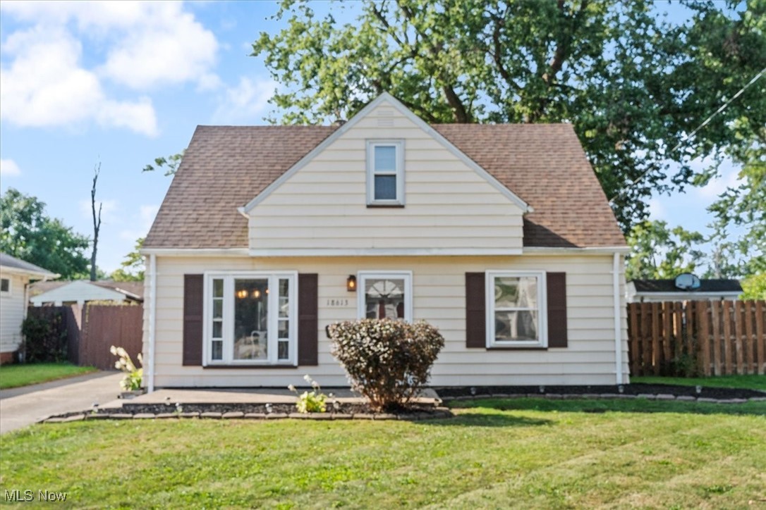 Photo 1 of 27 of 18613 Ferncliffe Avenue house