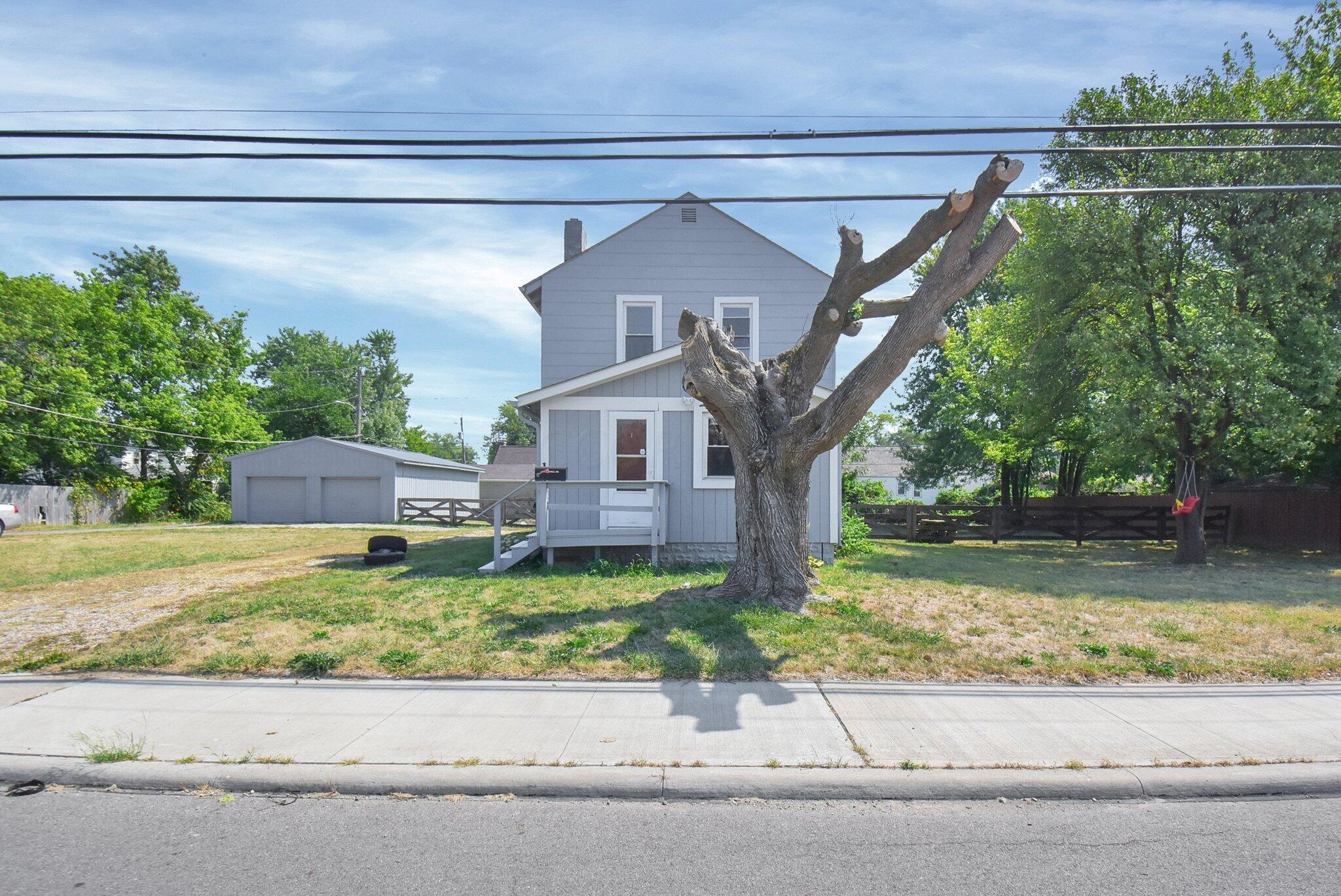 Photo 1 of 25 of 1146 Brentnell Avenue house