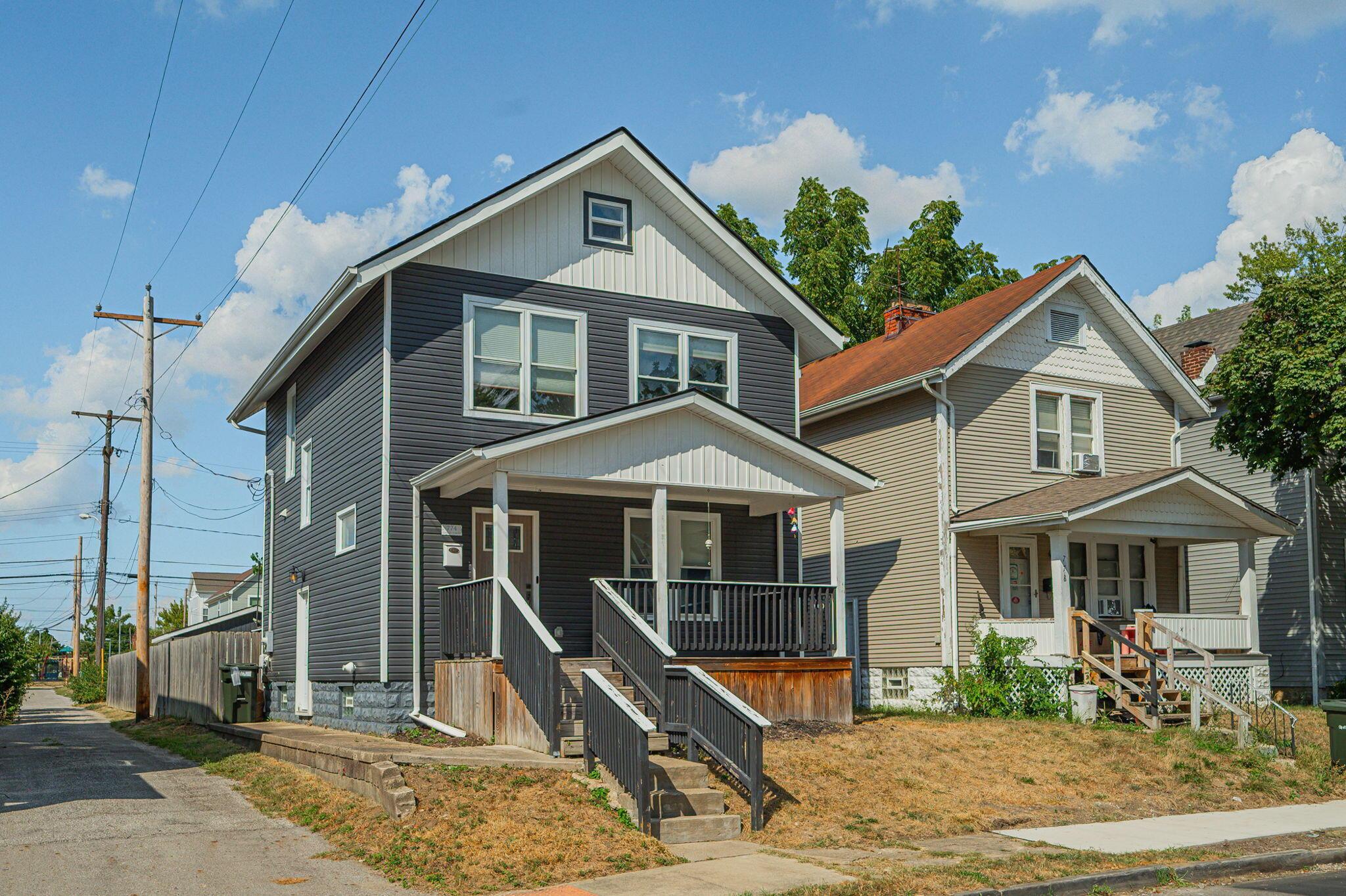 Photo 3 of 57 of 774 Siebert Street house