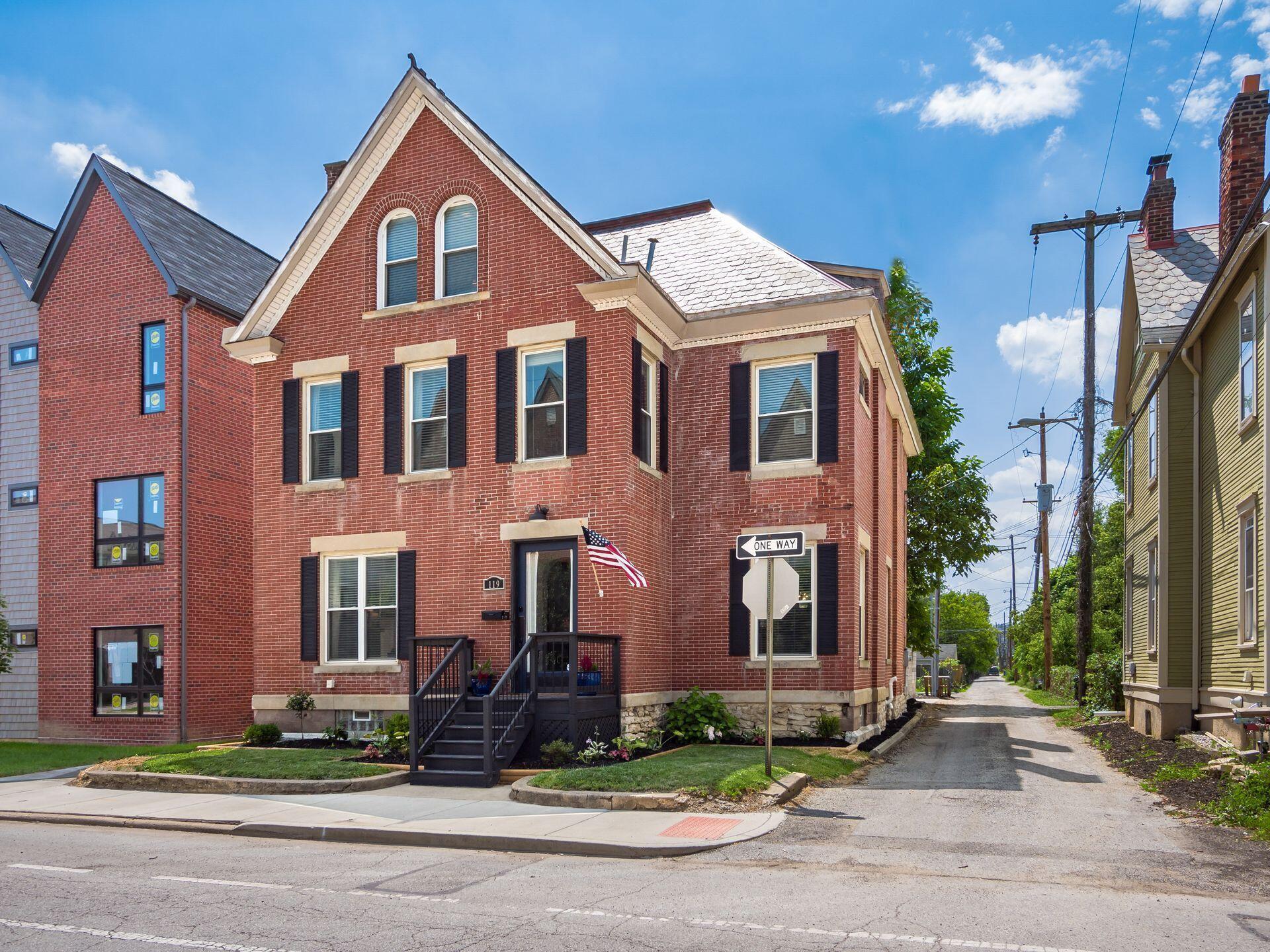 Photo 1 of 75 of 119 S Ohio Avenue house