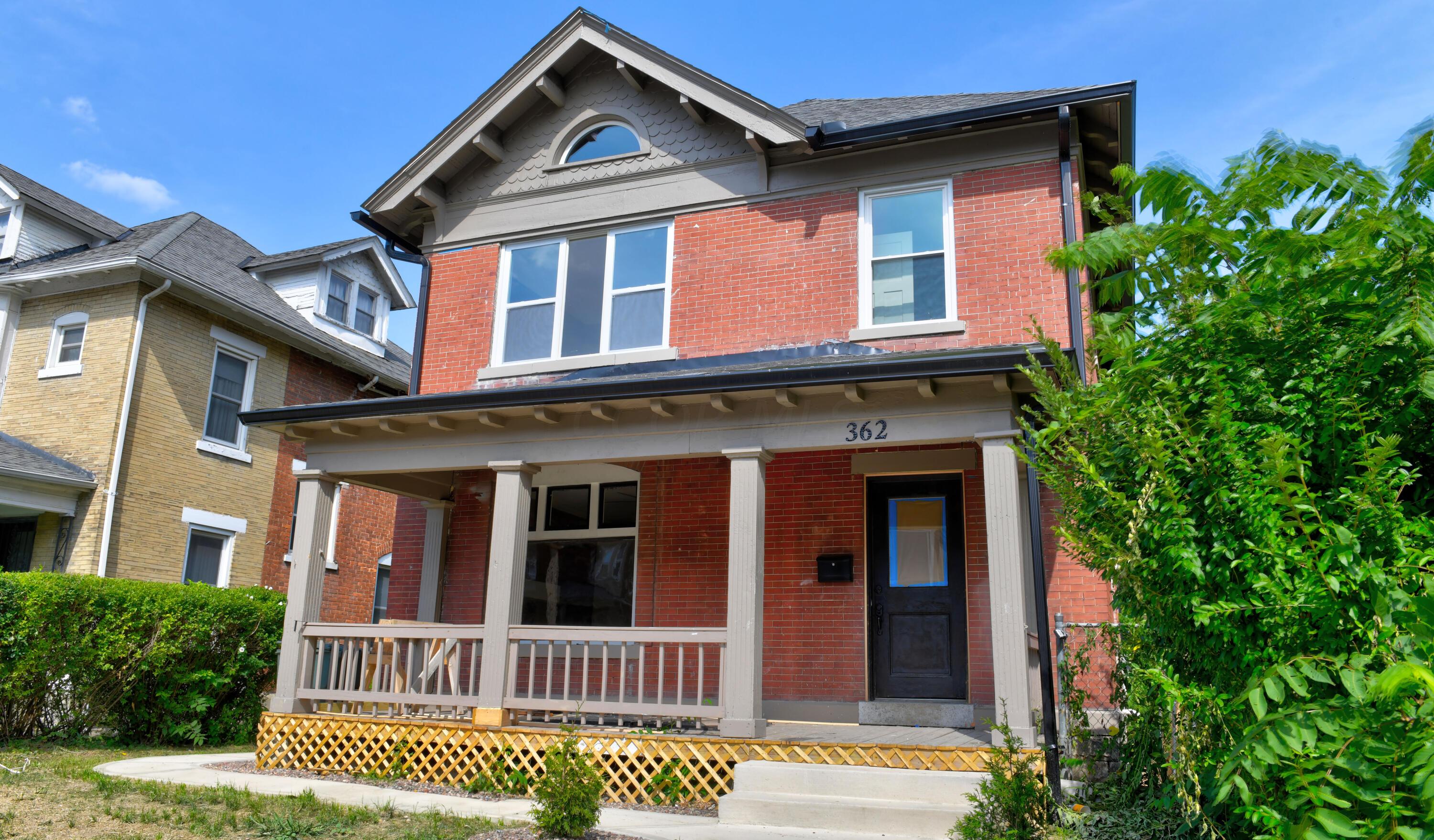 Photo 2 of 3 of 362 Linwood Avenue house