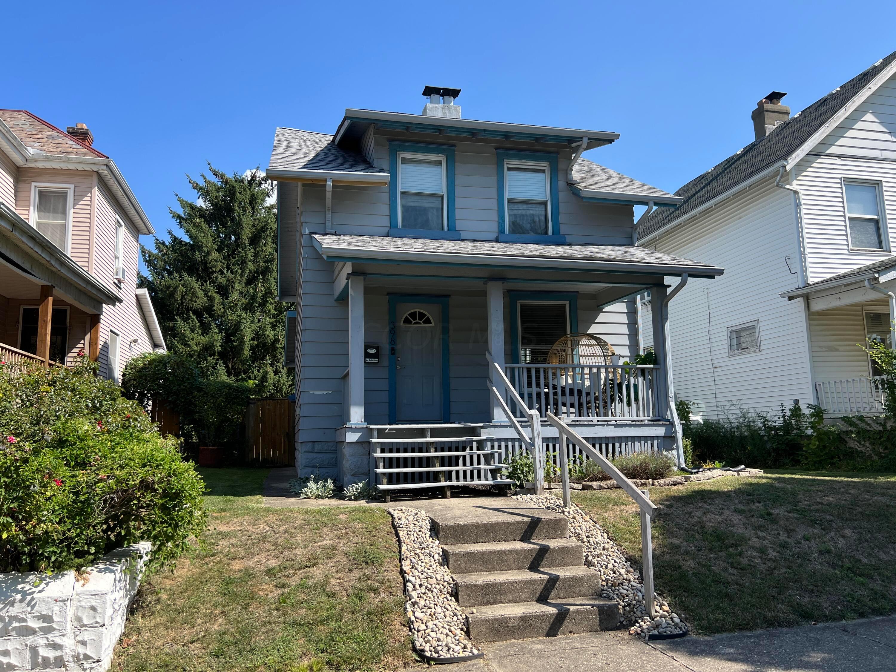 Photo 1 of 3 of 398 E Markison Avenue house