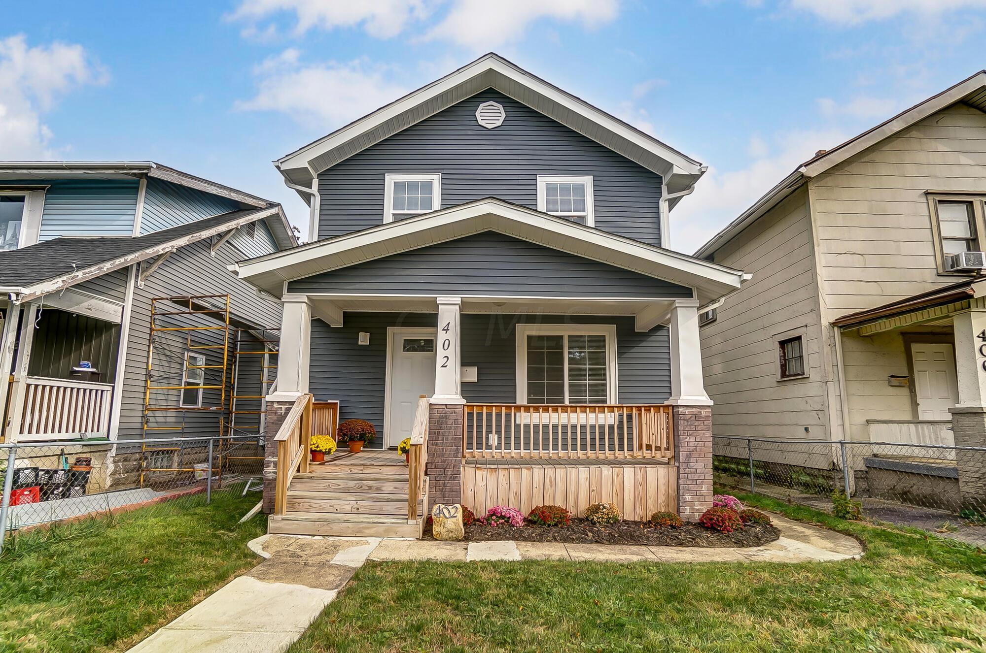 Photo 1 of 40 of 402 S Richardson Avenue house