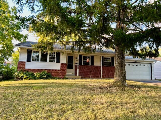 Photo 1 of 22 of 908 Maurine Drive house