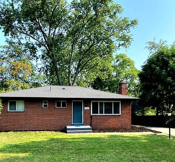 Photo 1 of 19 of 2010 Radnor Avenue house